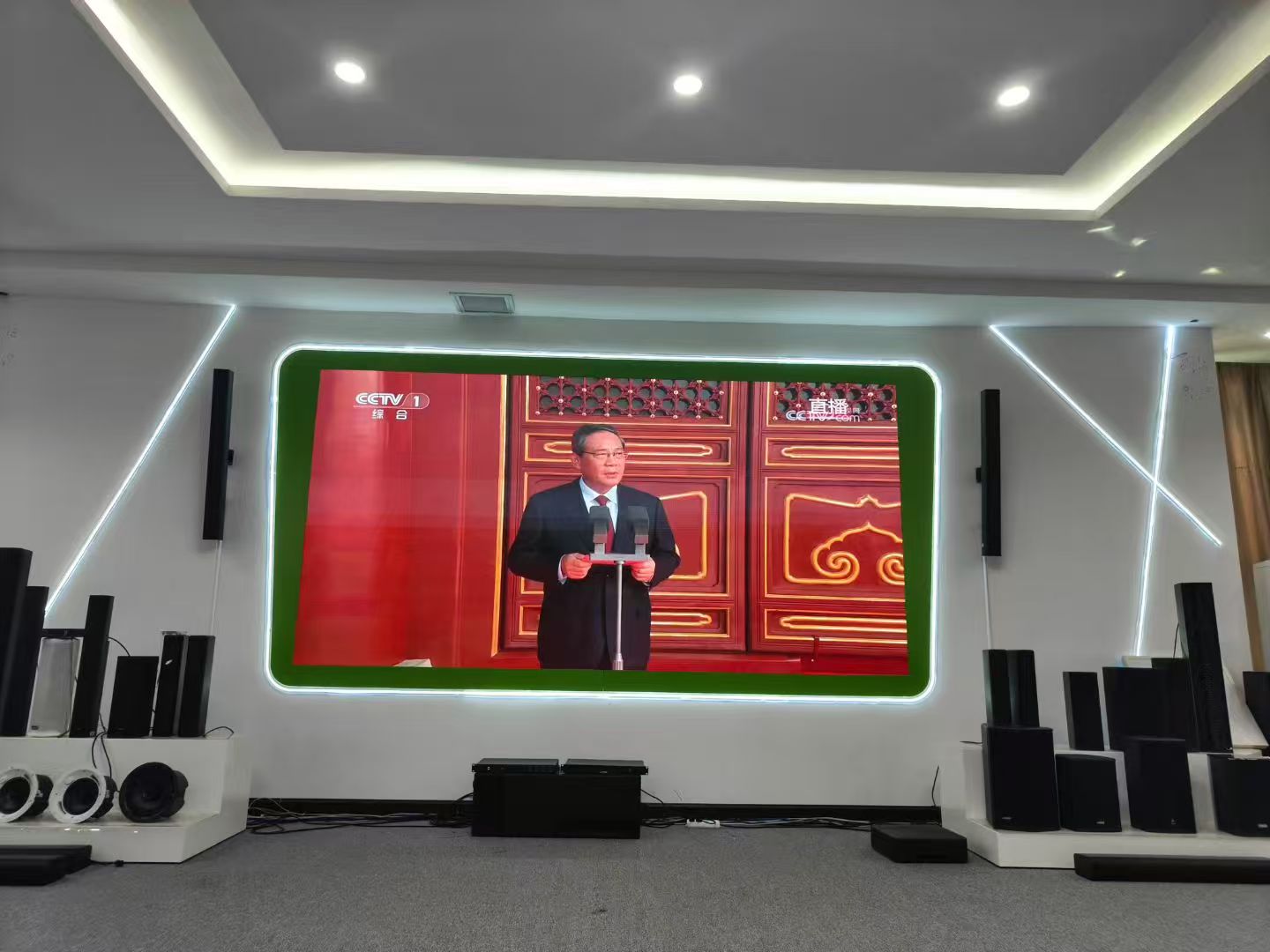 1756883860450120.jpg 34df1e52ca1602a8a229e115e93d86a.jpg